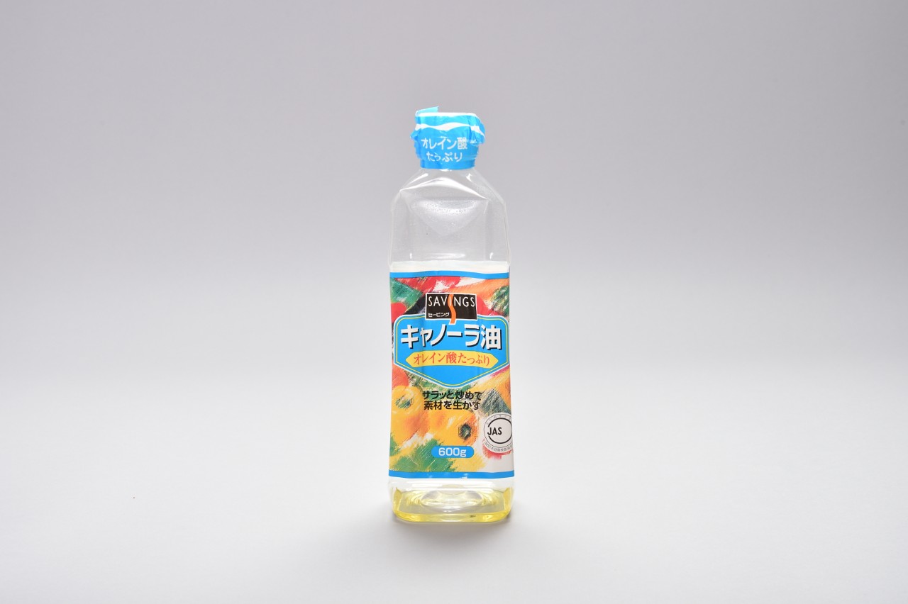 キャノーラ油